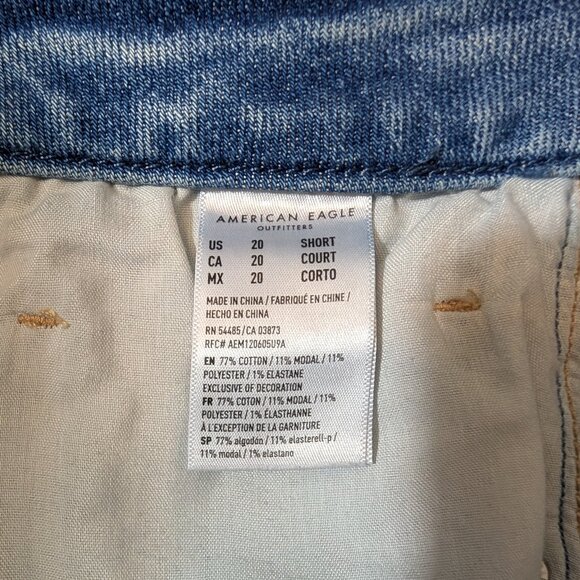 EUC AE Curvy Mom Jean 20S - Picture 4 of 6
